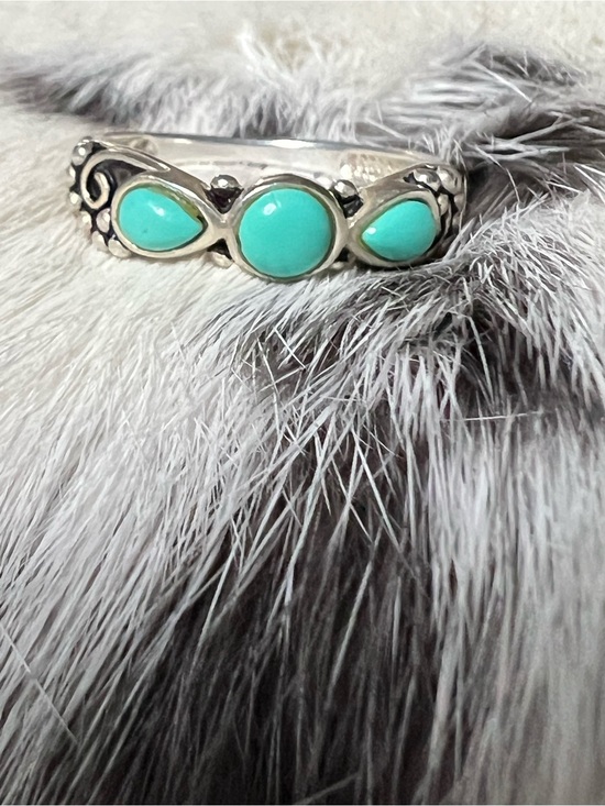 Jewelry - Sterling Silver Turquoise Triple Stone Women’s Ring